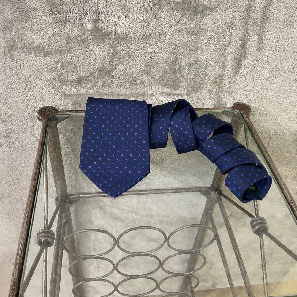 Lauren Ralph Lauren Navy blue Polka Dot Silk Necktie 3.75" x 57" USA Hand Finish